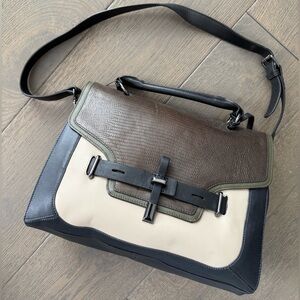 NWT Vince Camuto Convertible Shoulder Bag - color block style